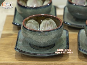 Bộ ấm chén giang tây men hỏa biến xanh ngọc, chén lòng hoa
