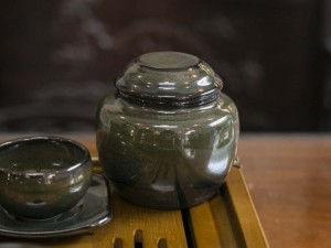 Bộ ấm chén giang tây men hỏa biến xanh ngọc thỏ, đầy đủ phụ kiện 