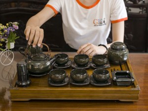 Bộ ấm chén giang tây men hỏa biến xanh ngọc thỏ, đầy đủ phụ kiện 