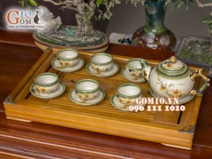 Bộ ấm chén gốc cây men vuốt, vẽ mai vàng 350ml