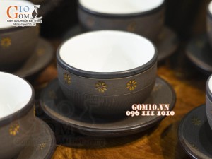 Bộ ấm chén nâu ganh dáng cao gốm hồng sa, khắc sao vàng, đầy đủ phụ kiện 380ml