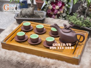 Bộ ấm chén gốm dáng Mã Thượng Phong Hầu, chén lòng xanh