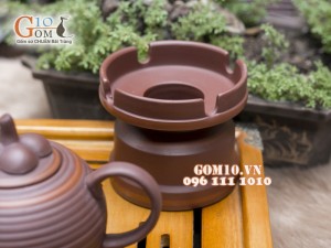 Bộ ấm chén gốm dáng măng cụt nâu, chén lòng xanh, đầy đủ phụ kiện