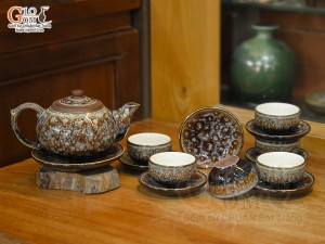 Bộ ấm chén gốm dáng nhật men hỏa biến vân đá kẻ chỉ vàng, 300ml