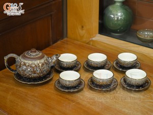 Bộ ấm chén gốm dáng nhật men hỏa biến vân đá kẻ chỉ vàng, 300ml