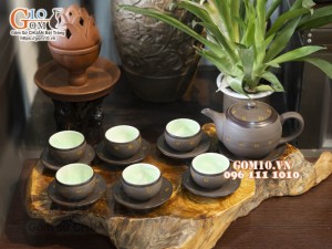 Bộ ấm chén nâu son dáng tròn gốm hồng sa, khắc sao vàng 280ml