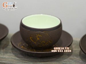 Bộ ấm chén nâu son dáng tròn gốm hồng sa, khắc trăng vàng, 280ml