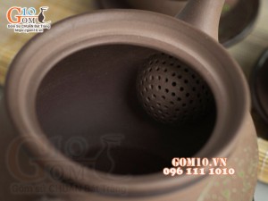 Bộ ấm chén nâu son dáng tròn gốm hồng sa, khắc trăng vàng, 280ml