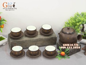 Bộ ấm chén dáng quai ngang, gốm hồng sa khắc sao vàng, 300ml