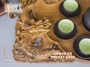 Bộ ấm chén gốm dáng quai ngang đắp Đào, 300ml