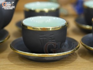Bộ ấm chén gốm dáng tống khắc Phúc Lộc Thọ đen bọc đồng, 350ml