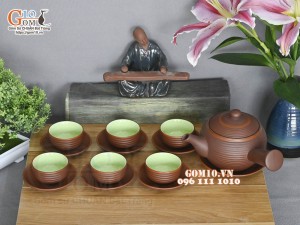 Bộ ấm chén gốm dáng trống quai ngang, chén lòng xanh 350ml