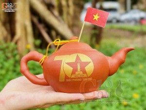 Bộ ấm chén gốm dáng trúc đỏ, 270ml