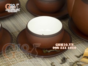 Bộ ấm chén nâu son dáng tròn gốm hồng sa, chỉ đen 280ml