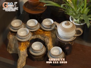 Bộ ấm chén gốm hồng sa viền quẹt, chén thấp, 300ml