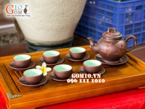 Bộ ấm chén gốm khắc đào đỏ