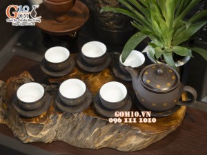Bộ ấm chén nâu ganh dáng cao gốm hồng sa, khắc sao vàng, 350ml