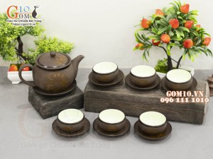 Bộ ấm chén nâu ganh dáng cao gốm hồng sa, khắc trăng vàng 350ml