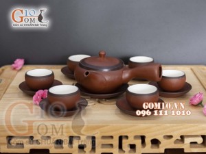 Bộ ấm chén dáng dẹt quai ngang gốm hồng sa, nâu chỉ đen 330ml