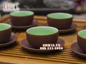 Bộ ấm chén gốm Trúc đào nâu, chén lòng xanh, đẩy đủ phụ kiện