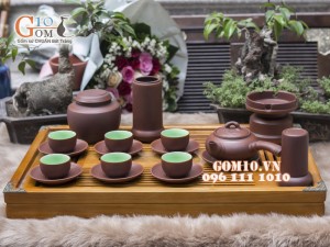 Bộ ấm chén gốm Trúc nâu, chén lòng xanh, đầy đủ phụ kiện