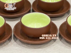 Bộ ấm chén gốm tử sa đỏ khắc Cánh sen 380ml