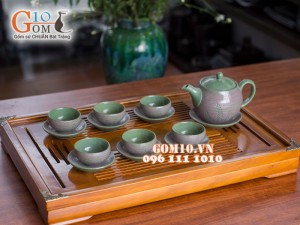 Bộ ấm chén dáng cao gốm hồng sa, khắc cỏ xanh 350ml