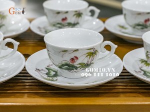 Bộ ấm chén hoàng cung men trắng vẽ tre