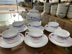 Bộ ấm chén Hong Kong men trắng 400ml, in logo hàng dư