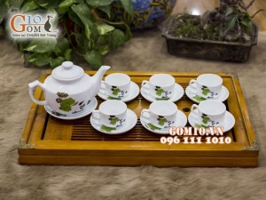 Bộ ấm chén Hong Kong men trắng tri ân, 400ml