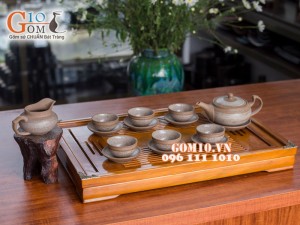 Bộ ấm chén dáng dẹt gốm hồng sa, quẹt trắng, 300ml