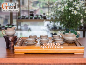 Bộ ấm chén dáng dẹt gốm hồng sa, quẹt trắng, 300ml