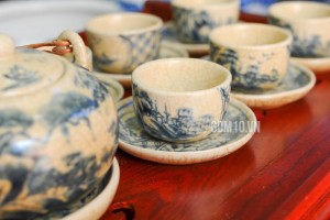 Bộ ấm chén kiểu Nhật men rạn cổ quai đồng, 350ml