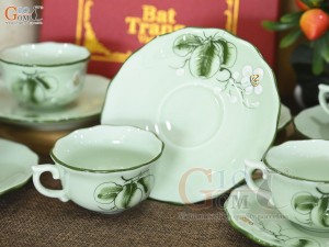 Bộ ấm chén mẫu đơn men ngọc vẽ hoa Bưởi, 650ml
