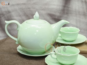 Bộ ấm chén mẫu đơn men ngọc, 650ml