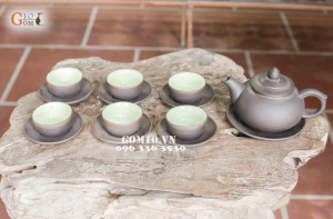 Bộ ấm chén men gốm dáng Chuông chỉ bạc
