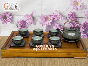 Bộ ấm chén men hỏa biến chén lòng cá