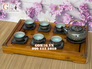 Bộ ấm chén men hỏa biến chén lòng cá