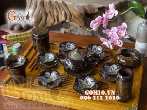 Bộ ấm chén men hỏa biến CỐT GỐM dáng chóp - chén lòng hoa, đầy đủ phụ kiện 300ml