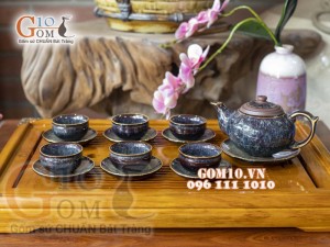 Bộ ấm chén men hỏa biến CỐT GỐM dáng quả hồng, chỉ vàng 350ml