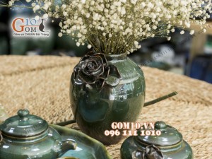 Bộ ấm chén men hỏa biến đắp nổi hoa hồng, khay lá sen và phụ kiện