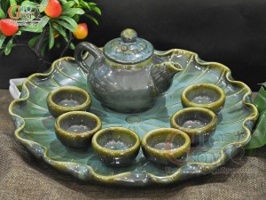 Bộ ấm chén men hỏa biến khay lá sen, dung tích 300ml