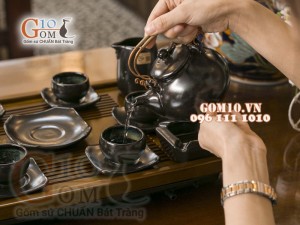 Bộ ấm chén men hỏa biến rêu đen - đầy đủ phụ kiện 400ml