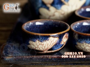 Bộ ấm chén men hỏa biến xanh đá khắc sen, khay vuông
