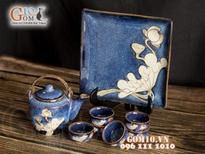 Bộ ấm chén men hỏa biến xanh đá khắc sen, khay vuông