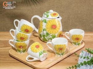 Bộ ấm chén men kem vẽ hoa mặt trời, 1 Lít