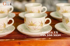 Bộ ấm chén men kemdáng Camellia vẽ trúc
