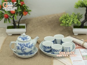 Bộ ấm chén men lam cổ vẽ Mai Hạc khay tròn, 280ml