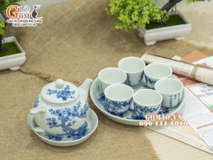 Bộ ấm chén men lam cổ vẽ Mai Hạc khay tròn, 280ml