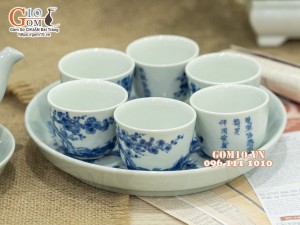 Bộ ấm chén men lam cổ vẽ Mai Hạc khay tròn, 280ml